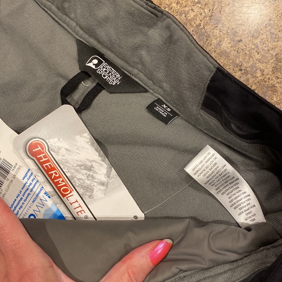 NWT Eastern Mountain Sports Freescape Insulated Snow Waterproof Pants XS - Picture 11 of 17